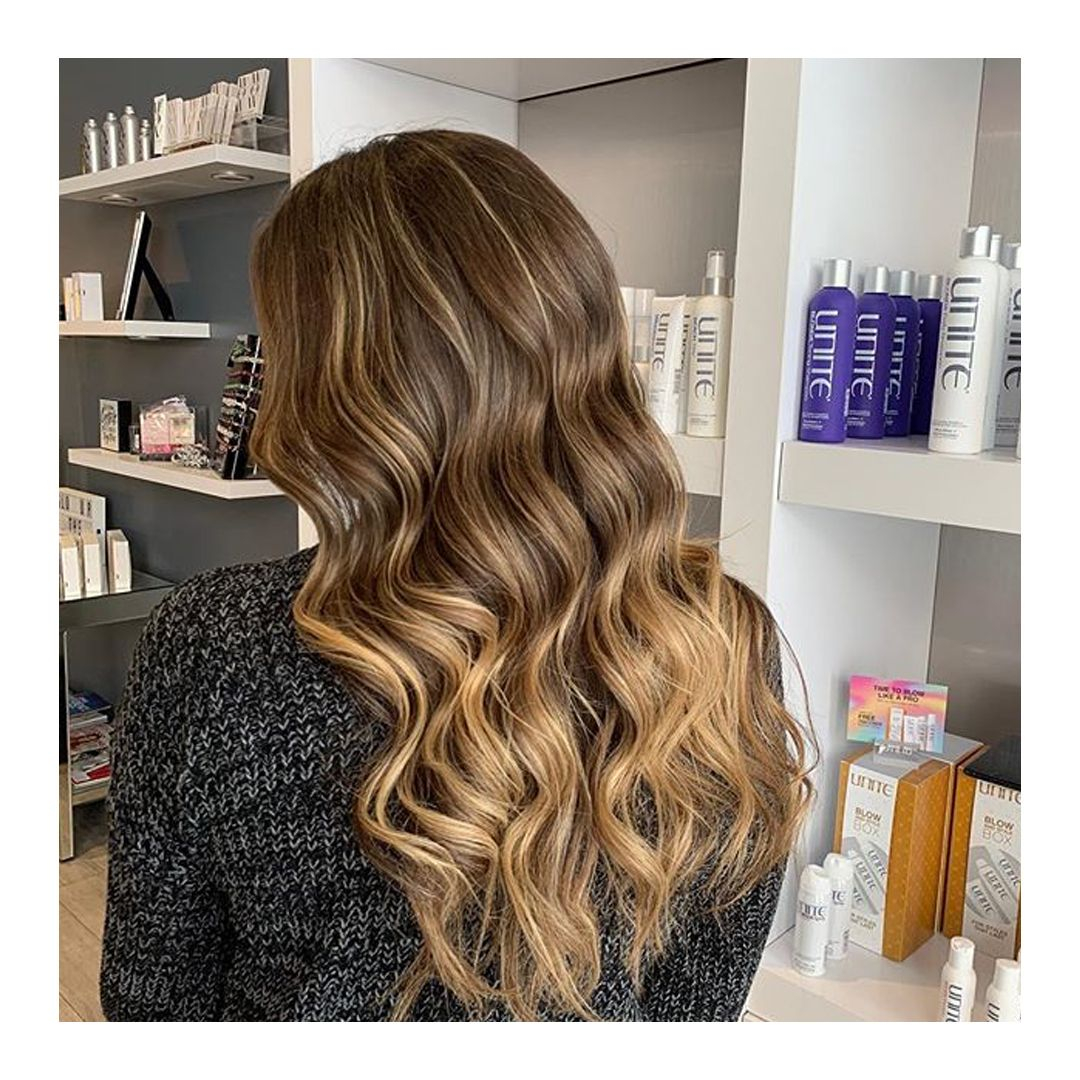 We couldn't agree more with our friends @blothewoodlands. You Can't go wrong with beachy waves! Call us to recreate this gorgeous look at ( 248) 731-7373