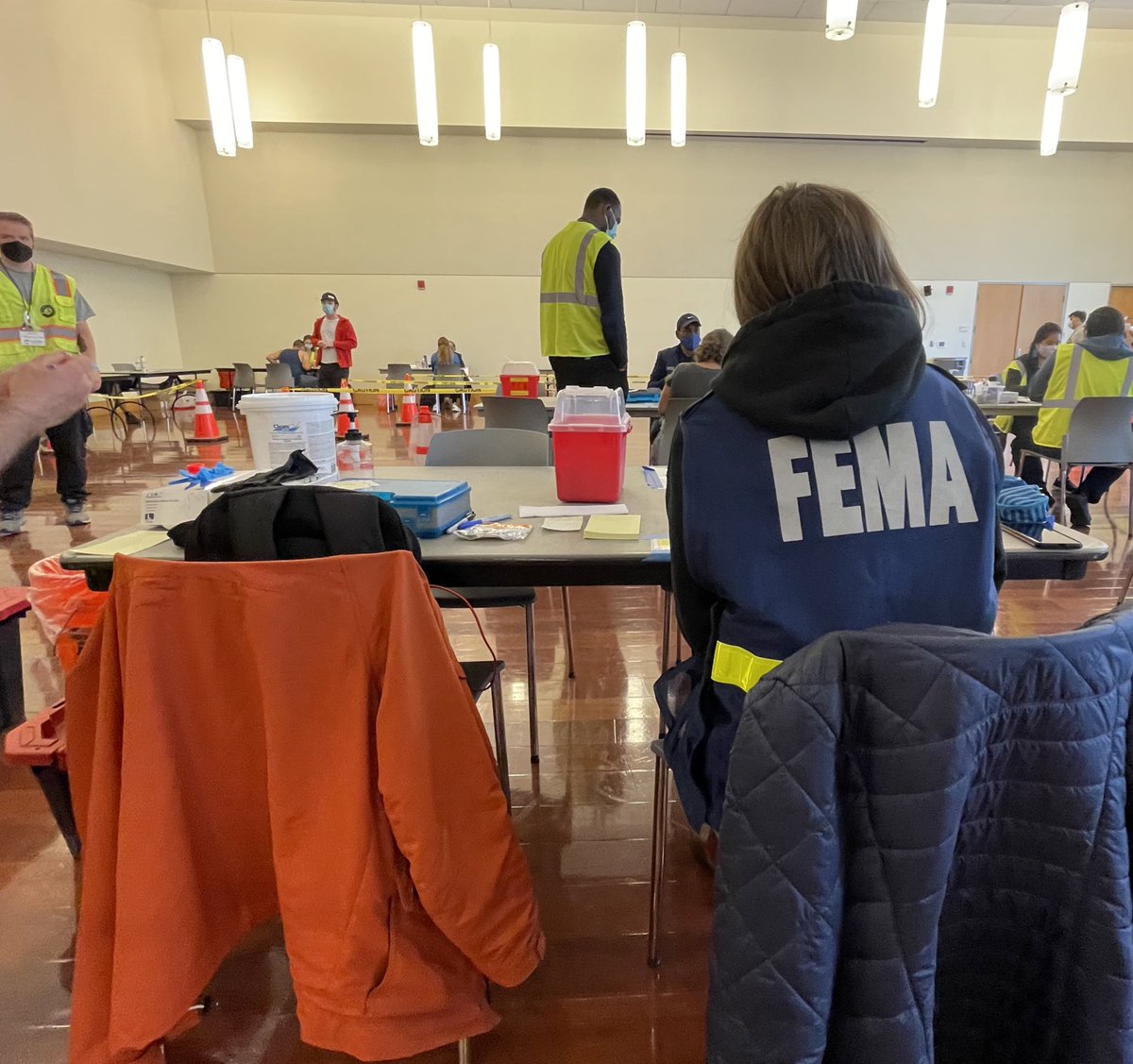 *URGENT* About 420 #COVID19 shots available right now at Antioch Community Center.  No appointment necessary.  Just walk up and show ID.  Must be 16 and up.  Doesn’t matter which county you live in. <a href="/nbcbayarea/">NBC Bay Area</a>