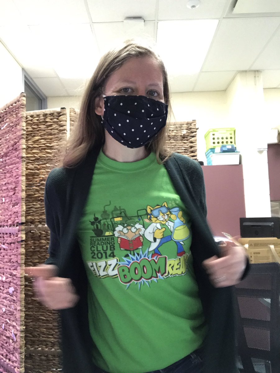 WESLibStars's tweet photo. To celebrate #aaslslm I’ve been rocking my @bcplinfo summer reading shirts all week- here are two of my favs! @BCPSLMP https://t.co/A6N8FVGjN1
