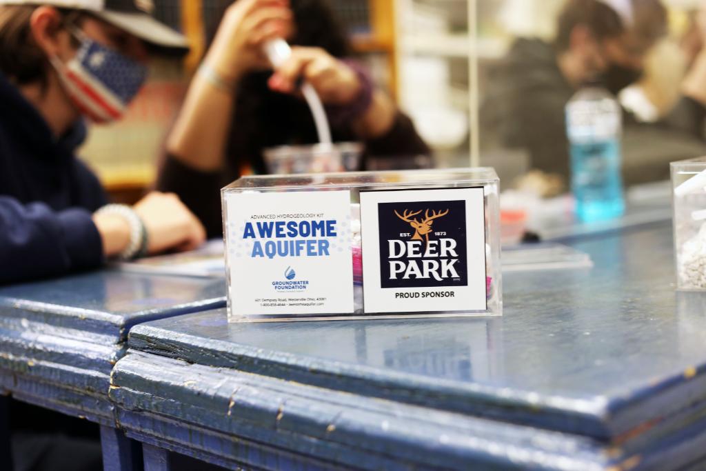 ReadyRefresh's tweet photo. Awesome Aquifers! @DeerParkWtr, our favorite spring water from the Appalachian region, has teamed up with the @groundwaterfdn to bring hands-on learning about surface and groundwater to classrooms in South Carolina. #ThisIsHowWePlanet #CommunityFirst https://t.co/DzmTpfFWky