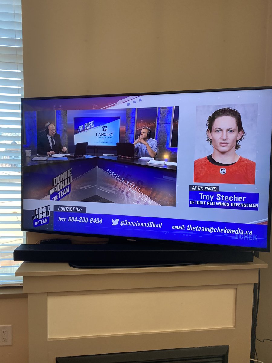 Mira Laurence tweet media