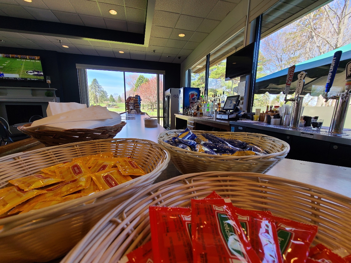 ..
What's on the menu for today &amp; tomorrow at The Clubhouse Grille?
..
We have New England Chowder - Cream of Mushroom soup - Coney Dogs - &amp; Meatball Subs (w/ provolone &amp; pepper jack) 
..
Hungry yet?🤗 Hope to see you soon!