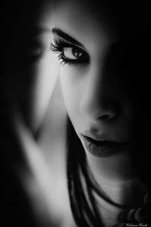 Mari5859Mari's tweet photo. Se ci pensi ti perdi nelle tue paure #nonPuoiFareAltro che sorridere
e guardare avanti #conAttenzione
altrimenti se ne vanno via anche i sentimenti da #quelPosto dove custodisci le tue emozioni più belle che #sonoAl sicuro da ogni cattiveria
perché #haQuestoDiSpeciale il tuo❤ https://t.co/5Jp9q0Lood