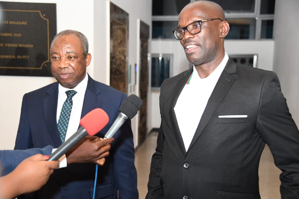 CnddFdd's tweet photo. Audience au siège du Parti Congolais du Travail, le Secrétaire Général @R_Ndikuriyo a été reçu par le Secrétaire Général du PCT Pierre Moussa. Echanges fraternels fructueux en vue du renforcement des liens d'amitié et de coopération entre les deux formations politiques au pouvoir https://t.co/1nC2gJRFUB