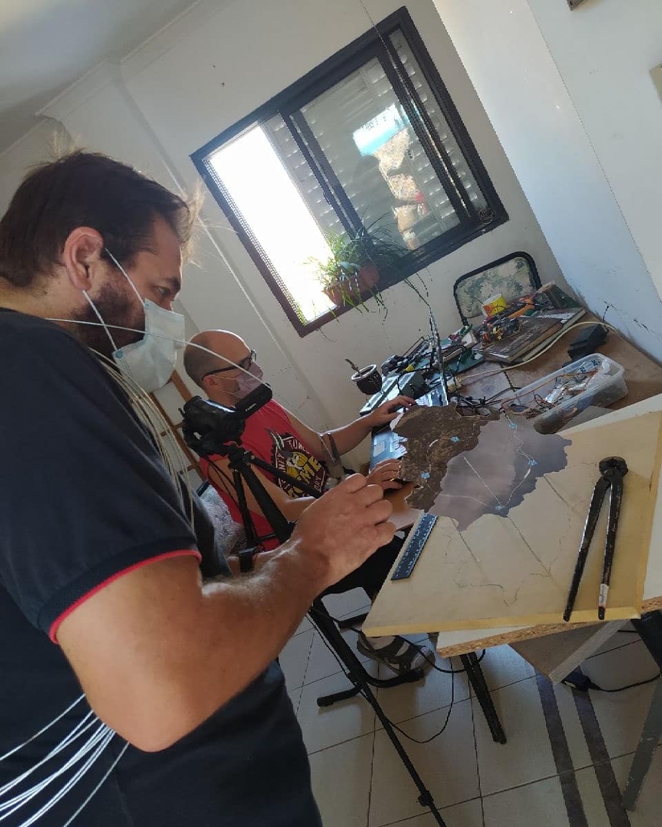 RenacerHackaton's tweet photo. Finalizando la producción 🧐 https://t.co/YjU8M8qZ0M