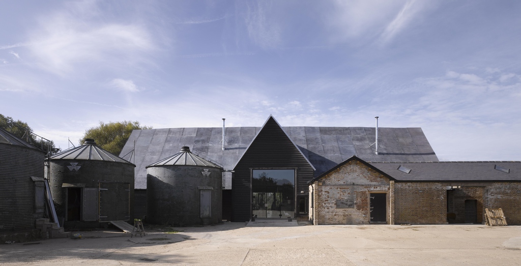 A deeper insight into our <a href="/Granddesigns/">granddesigns</a> project. Discover how we secured planning on the Grade II listed structure where all previous attempts had been thwarted.
bit.ly/3tqIwzt
#Granddesigns #barnconversion #gradeIIlisted #sustainablearchitecture