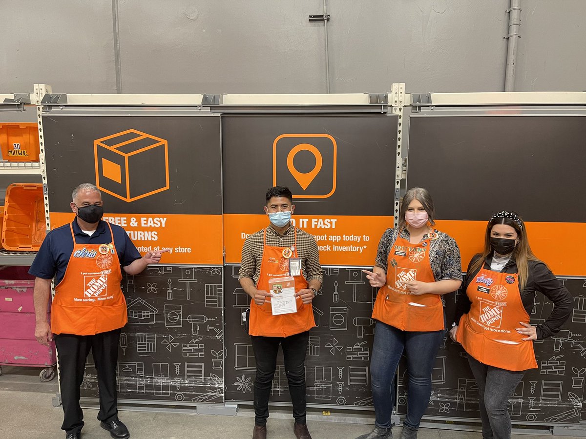 Great job to Juan, D31 DS, for inventory preparation so far and your engagement! Couldn’t do it without you! And thank you to Chris for stopping by to help! #TeamElMonte #2YearInventory
