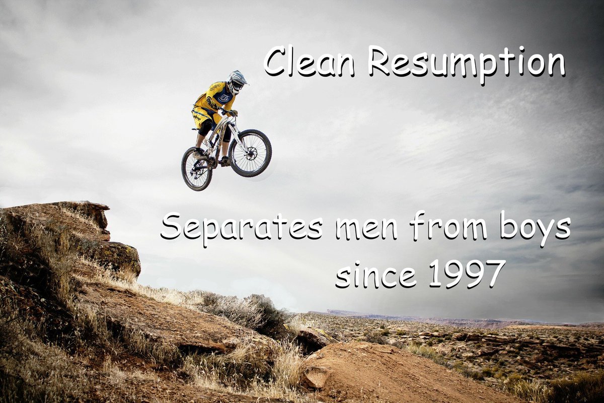 zensploitation's tweet photo. Crashing is not an option https://t.co/lAFe0xhTy7