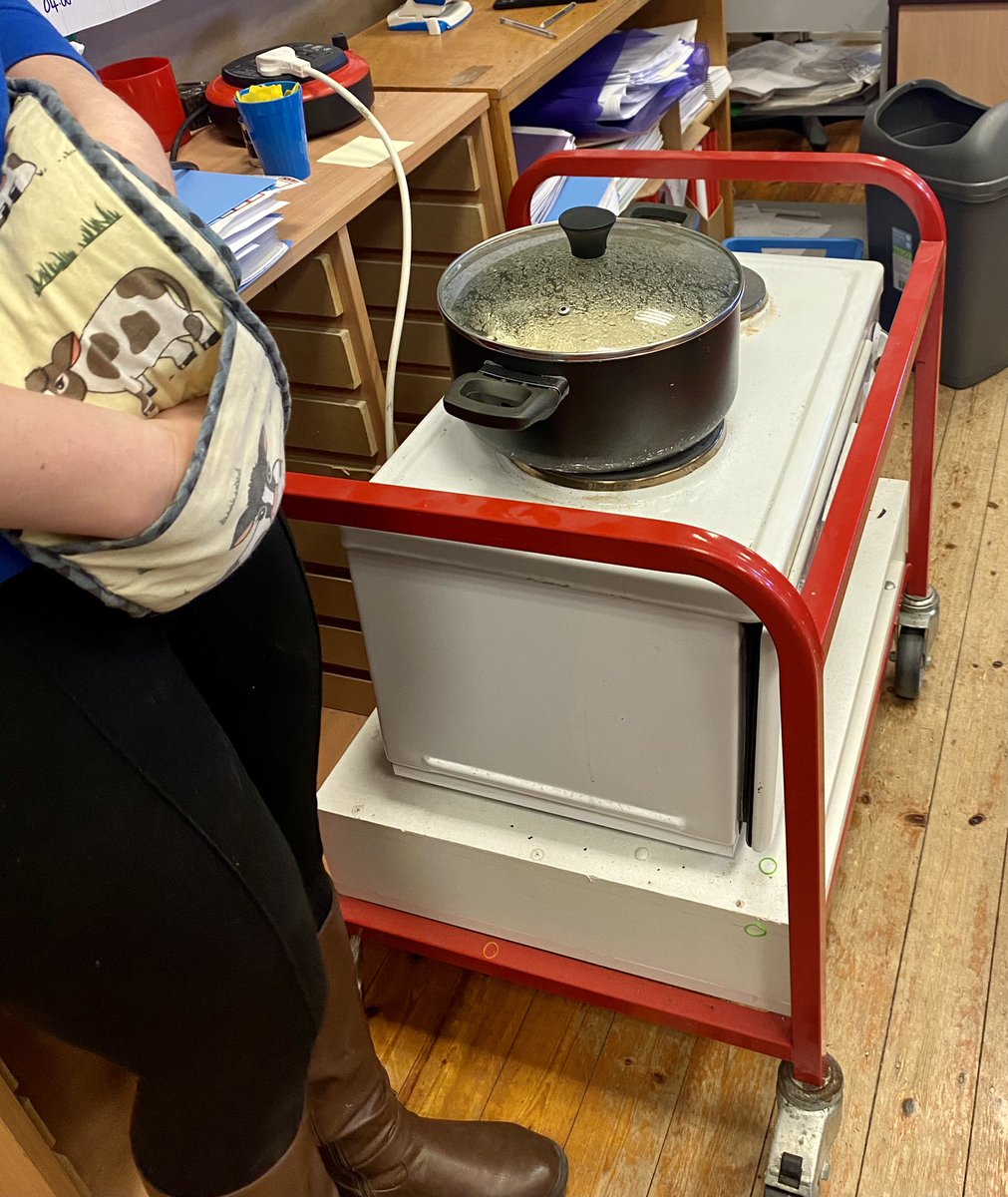 hackforthschool's tweet image. Investigating (delicious) changes in matter #primaryscience #KS2 #mixedageteaching