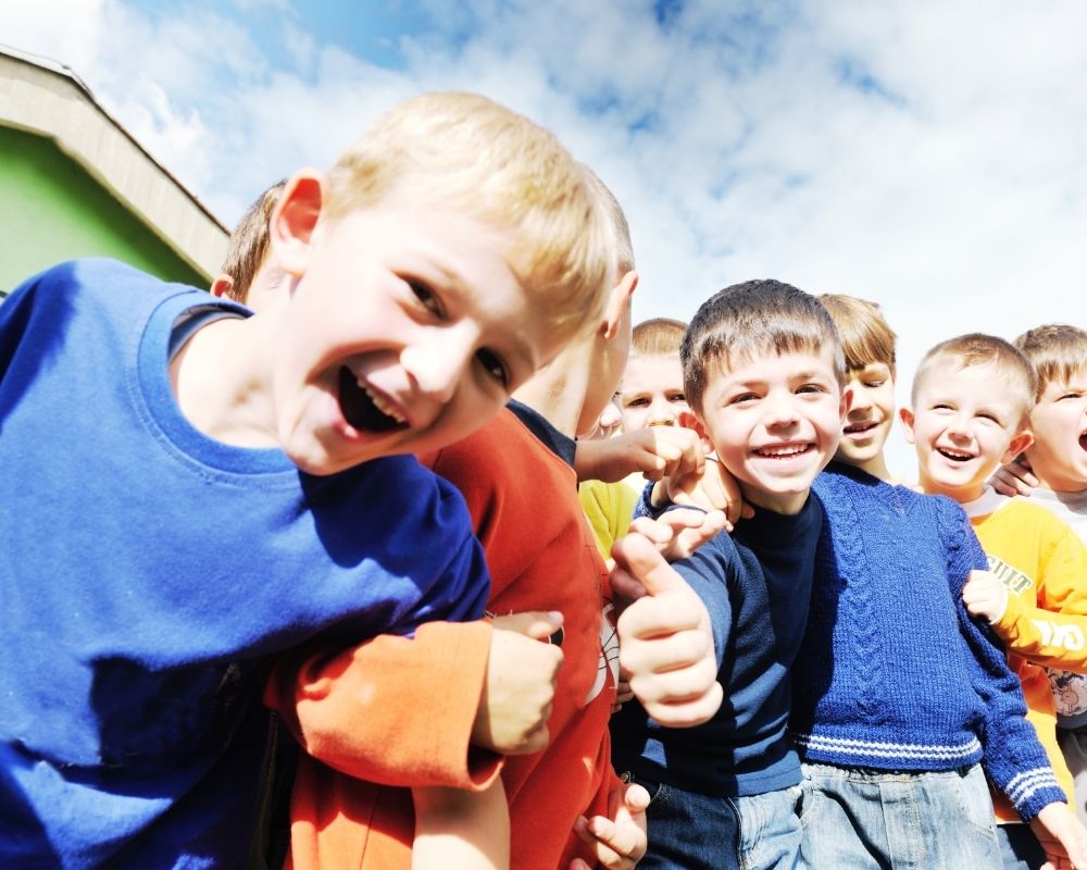 Thumbs up for Welly Walks and getting the kids outside! Find out more at peppapigwellywalks.org #muddypuddlesproject #childhoodcancerresearch