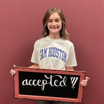 PearlandHS's tweet photo. ACCEPTED! Congratulations to Kylie Martin on her acceptance to Sam Houston State University!!!  
@SamHoustonState 
 #oilergrad2021 https://t.co/lJcI0Fu4Wg