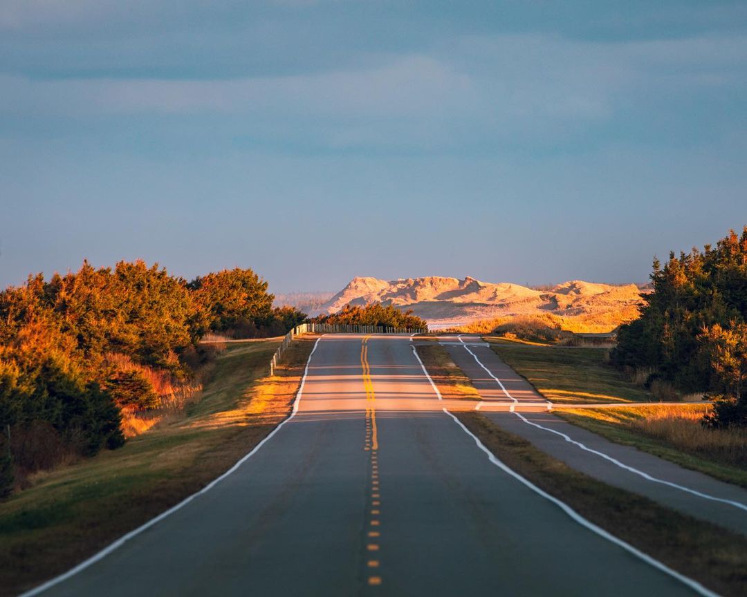 The only kind of road trip we need 😍

📍 Prince Edward Island National Park

Photo by <a href="/atlnortheast/">A | NE</a>