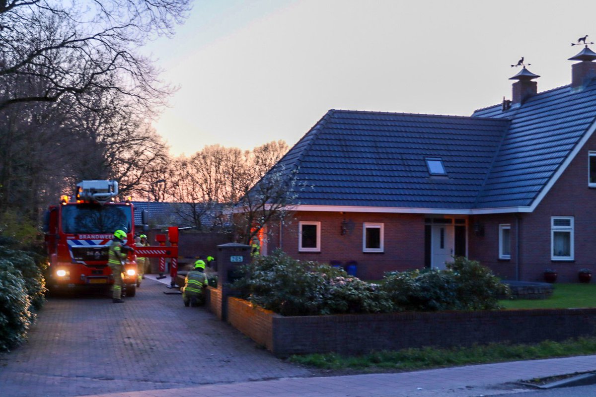 Melding brandweer Dorpsstraat Lunteren inzake schoorsteenbrand