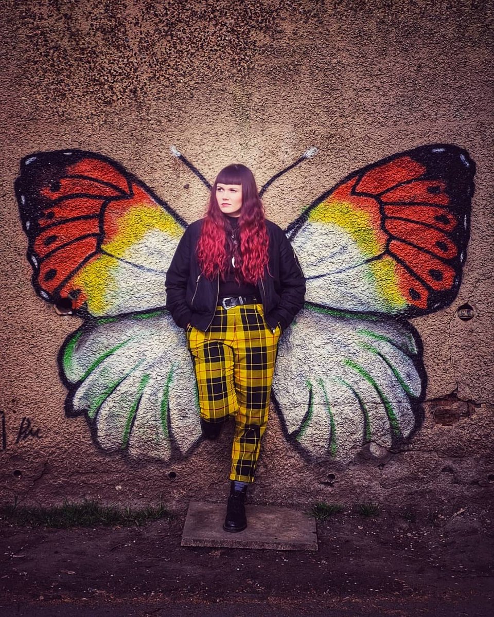 KavallaMusic's tweet photo. I'm so overwhelmed with the response to my new single #BrokenGround.

Thanks so much for all the love! If you haven't checked it out yet, click on the link below✌🏼

https://t.co/ZSy9Tm8RjJ https://t.co/RfVzmDnIGb