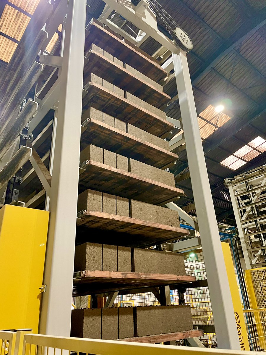 <a href="/forjadosmarfe/">松原上课/松原上门/松原上门服务/松原外卖/松原外送员/松原外送媛/松原服务</a> tiene disponible un nuevo elemento prefabricado de hormigón.

Casetón reticular rebajado de hormigón 70x23x15. 

Dicho casetón permite realizar el encuentro de una losa armada de menor canto, con un forjado bidireccional de casetón no recuperable de hormigón.