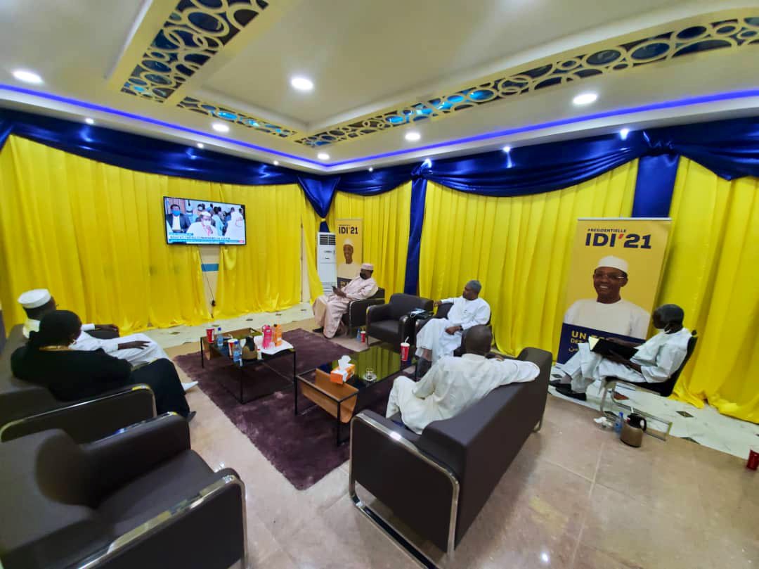 La Direction Nationale de Campagne (DNC) suit les résultats partiels et provisoires du scrutin du 11 avril diffusés en direct sur les antennes de l’ONAMA. #Tchad #SOLIDARITES