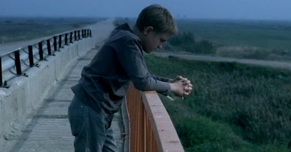 Возвращение return. Возвращение return. Возвращение звягинцев постер. Возвращение return. Возвращение звягинцев.