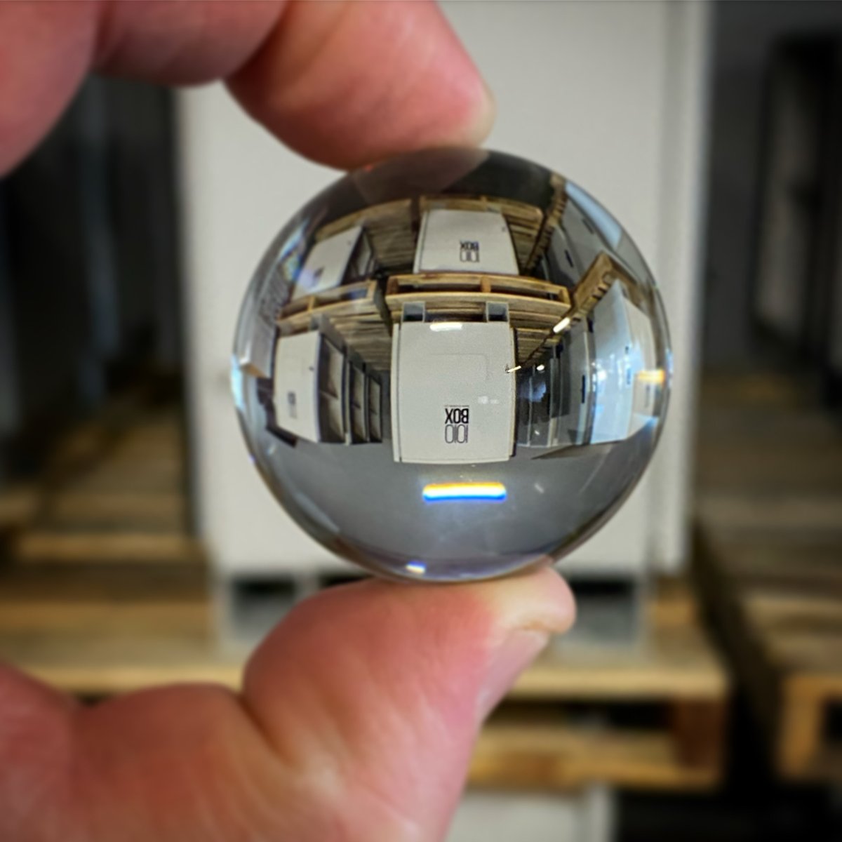 ioioboxco's tweet image. Full of possibilities..... #ioiobox #wisp #wisplife  #littleboxes #crysyalball