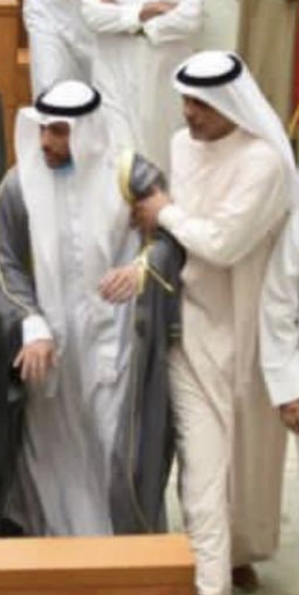 el7ammadi's tweet image. المسمى رئيس قسم التشريفات
الوظيفة : .................  ☺️

كل المعارضة سبو أبوي #select_all