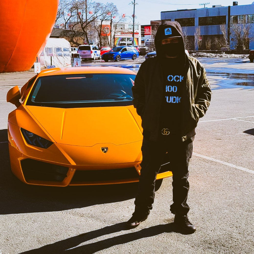 Block100Studio's tweet image. New music video on the way
Don Ca$h x Fro$ty
Le Bruit de la Détente
#block100studio #studio #recording #videoshoot #musicvideo #Montreal