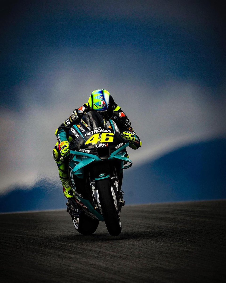 ValeYellow46 tweet picture