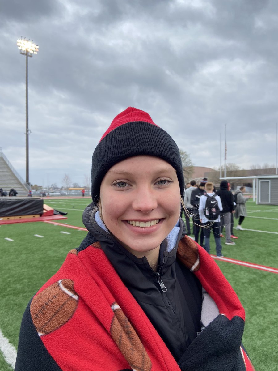 Girls triple jump
🥇 Josey Wickersham 31-08
