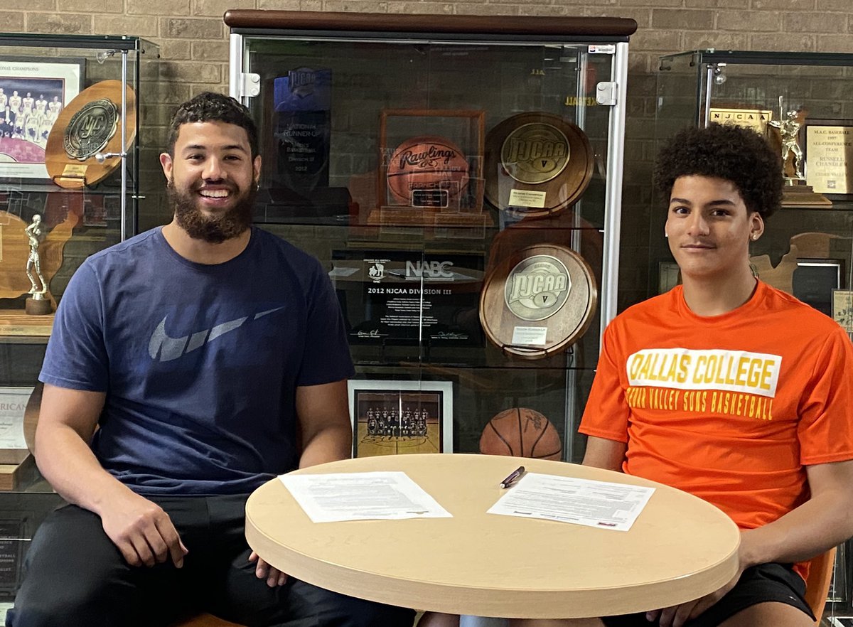 We are super excited to add point guard Neylan Block to the MUltnomah University Men’s Basketball program.  Neylan joins his teammate Tyrese Taylor from Cedar Valley College.  Both guys were First Team All Conference in the NJCAA Dallas Athletic Conference @goMUlions
