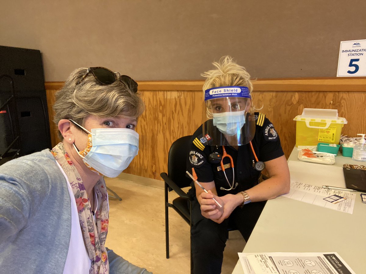 Josie Osborne ๐จ๐ฆ (@josie_osborne) on Twitter photo Safe, easy, and quick - i feel good and Iโm so grateful to be a part of keeping my whole community safe. Big ๐ to <a href="/VanIslandHealth/">Island Health</a> and <a href="/TofinoCA/">tofinoca</a>, and to <a href="/RachelleCole15/">Rachelle Cole</a> for being the one to give me the jab! Safe, easy, and quick - i feel good and Iโm so grateful to be a part of keeping my whole community safe. Big ๐ to <a href="/VanIslandHealth/">Island Health</a> and <a href="/TofinoCA/">tofinoca</a>, and to <a href="/RachelleCole15/">Rachelle Cole</a> for being the one to give me the jab!
