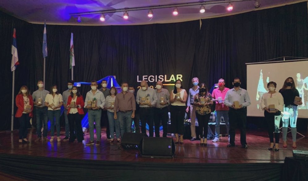 arruajm's tweet photo. Legislar 2021 en Campo Grande.
Presentamos las virtudes existentes del Turismo en las zonas emergentes, destacando el potencial productivo de la provincia y el gran espíritu emprendedor de las misioneras y misioneros.
#Misiones
#Turismo
#SentiteSeguro
#TodosTenemosMisiones https://t.co/uyHz2bu6qN