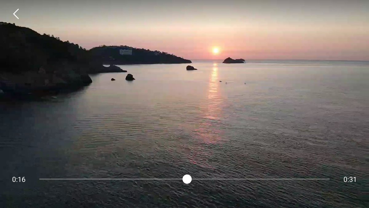 Shot drone footage of a beautiful sunrise for a client this morning! What a privilege 😍#contentmarketing #marketing #beautiful #weekendvibes