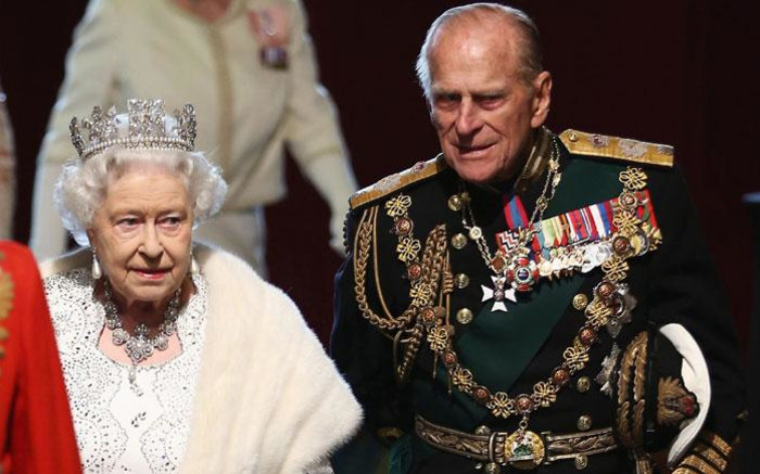 Queen Elizabeth II to bury her 'strength and stay' Prince Philip