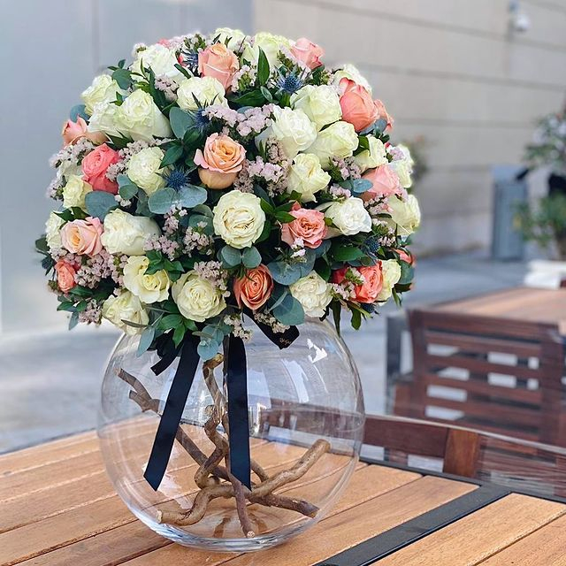 OnlyRoses tweet media