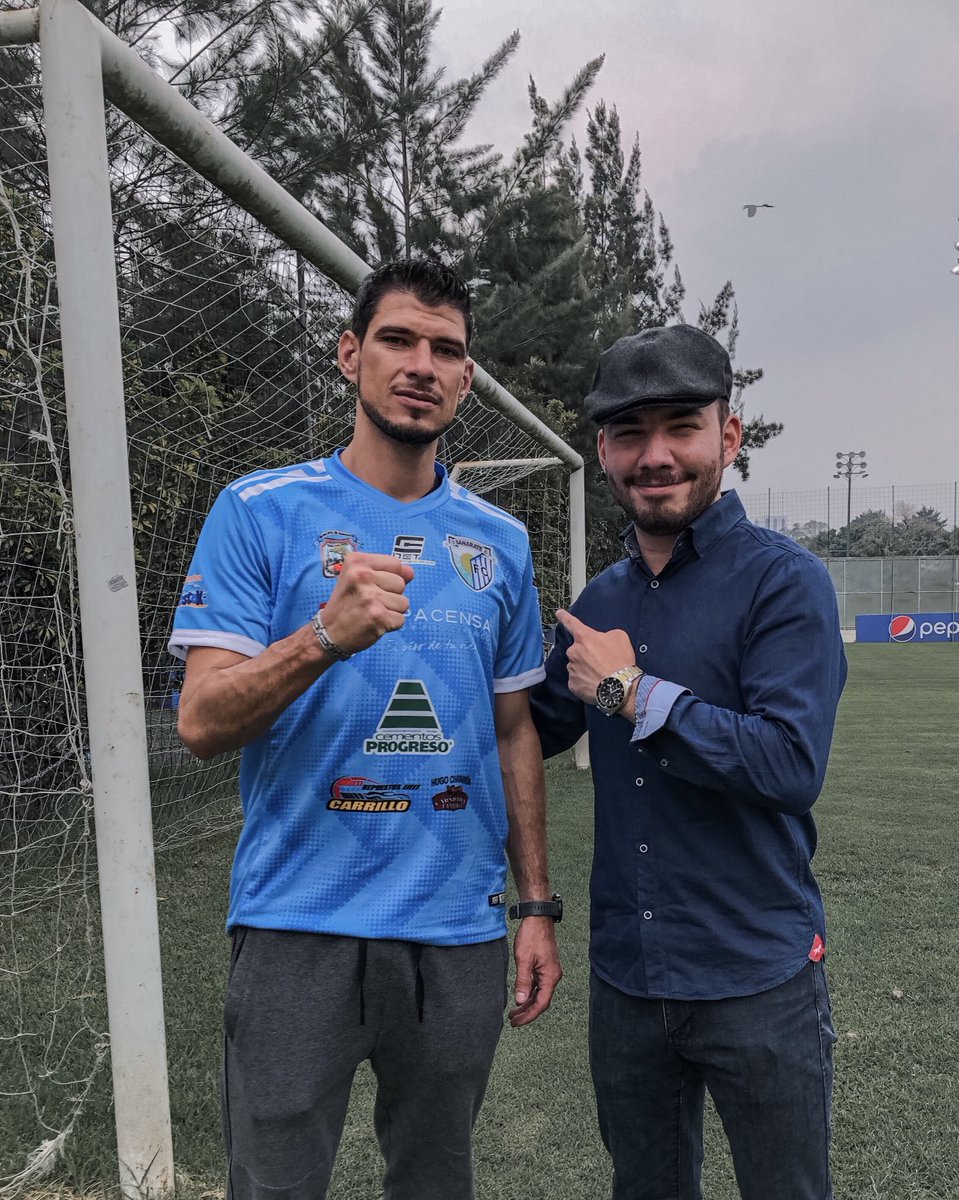 alvaropinedalam's tweet photo. ¡Manuel Sosa está de vuelta en Sanarate!
Éxitos amigo, eres un gran profesional y se logrará el objetivo. @manuel_sosa_r
#MS52 #teamRohela
🧤⚽️🇬🇹🚂 https://t.co/QklRqMJfV2