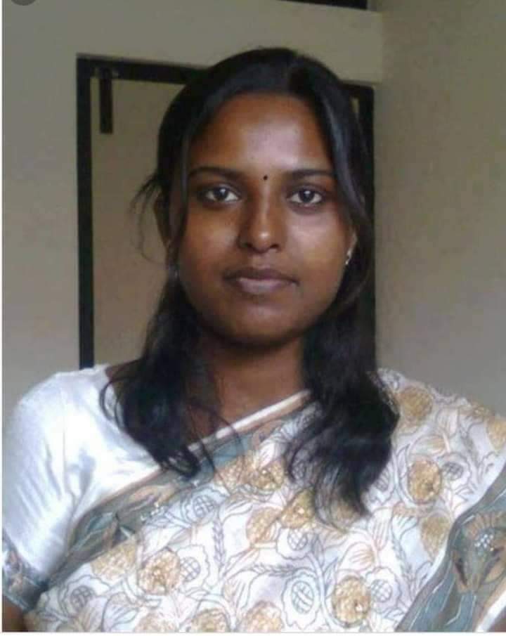 Tamil Nadu house wife or divorce aunty number sale (@2012Srimani) / Twitter photo Tamil Nadu house wife or divorce aunty number sale (@2012Srimani) / Twitter hq photo