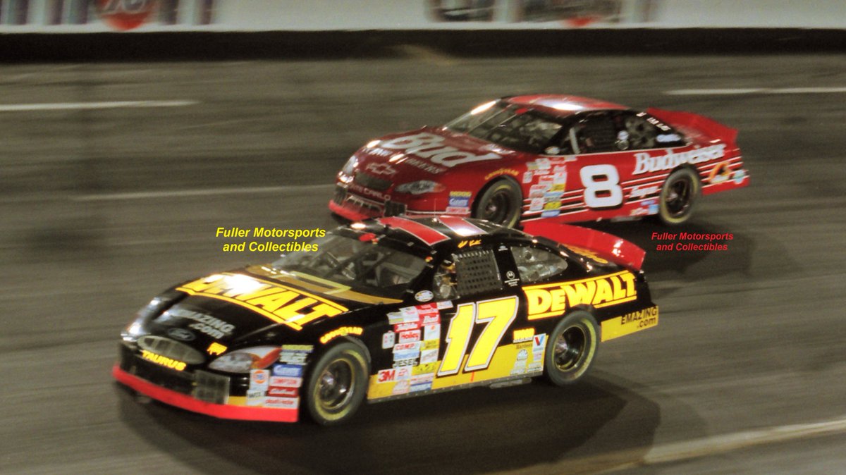 LegendsNascar's tweet photo. Matt Kenseth and Dale Earnhardt Jr at Richmond in 2000.
#NoBull5 https://t.co/hfjHxM9fYH