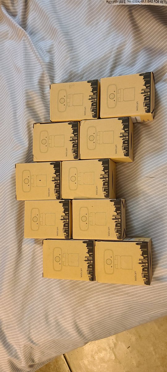 ShopAtDaddys's tweet image. Rest came in today. Total of 11, minus 1 in this pic because my son got 1. Thanks again! #clickMYlink #slideintoMyDMs #gotapackageforya #webcams #streamers #videocalls #skype #zoom