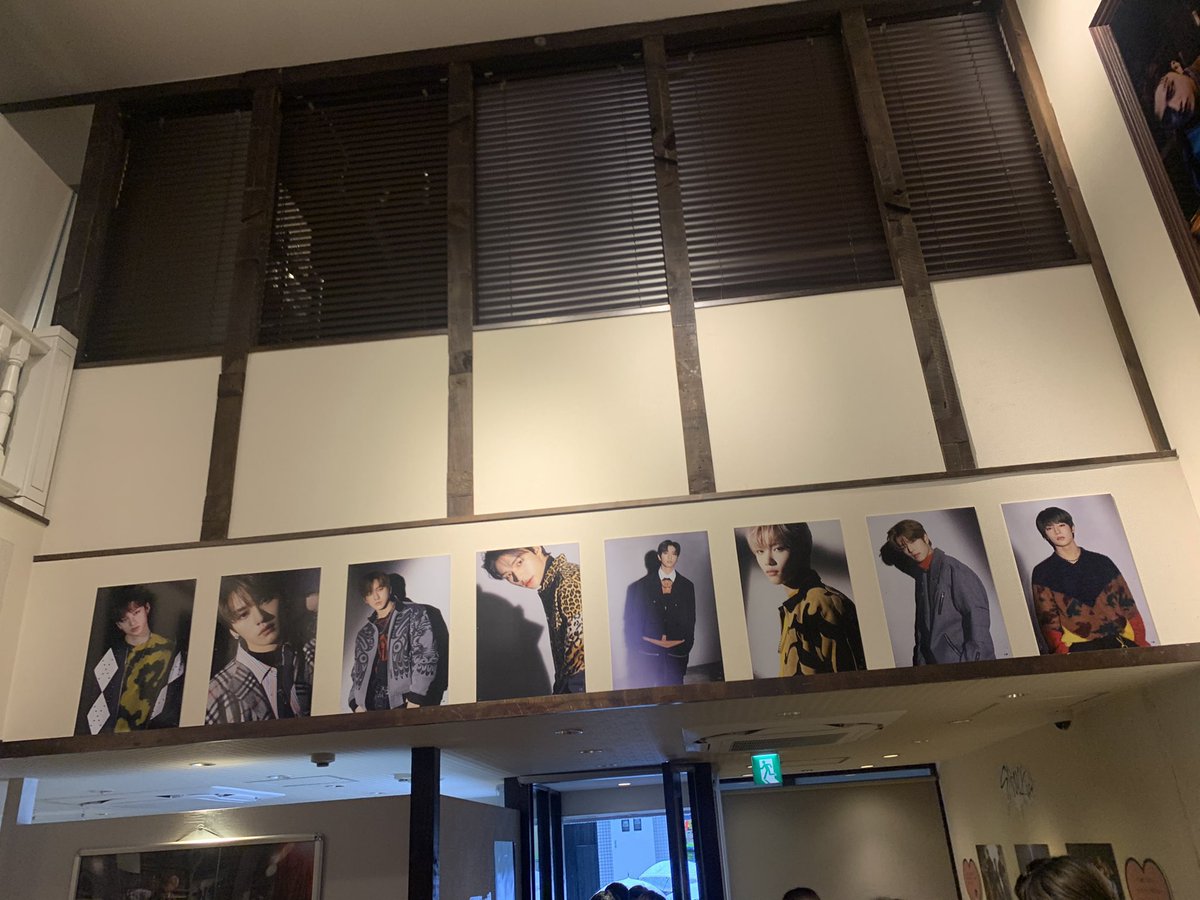 stayspedia_id's tweet photo. Suasana Stray Kids cafe di Jepang 🤩

@Stray_Kids #StrayKids  #스트레이키즈 #Stayspedia 🦊 ©️stay20060606 skz0320hj https://t.co/2AoXo4Cq8D