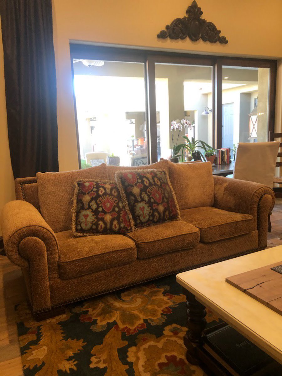 KZI_AZ's tweet image. We take your inspiration and make it reality! #kziaz #kaizeninteriorsaz #furnituretransformation #sofa