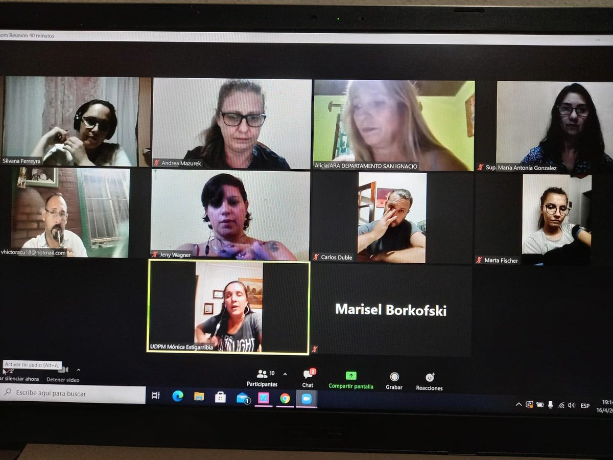 mestigarribia's tweet photo. Cerrando la semama, reunidos con los coordinadores zonales del departamento San Igancio, organizando las actividades del #PROPACyT 2021.
Excelentes docentes comprometidos con la educación pública misionera 💪
@cjdechat @grillo141 @Mateo52367475 https://t.co/7DGE3fdJXR