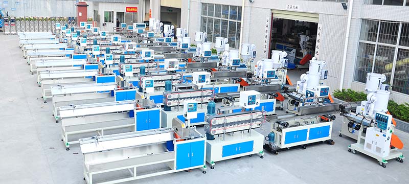 sanmachinery's tweet image. To Redefine the Style of Plastic Forming Sheng-An Plastic Machinery SAN #minitwinscrewextruder #ledseriesextrusionline #profileextrusionline