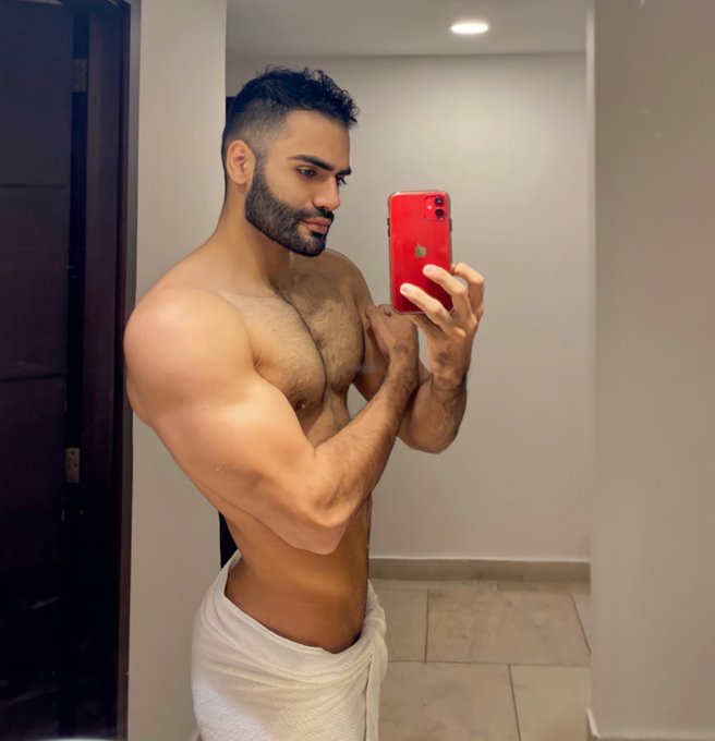 Watch ⚜️ ANTI-HERO ⚜️ (TORONTO/MONTREAL August 4 - 13)'s leaked NSFW photo on TwXstars