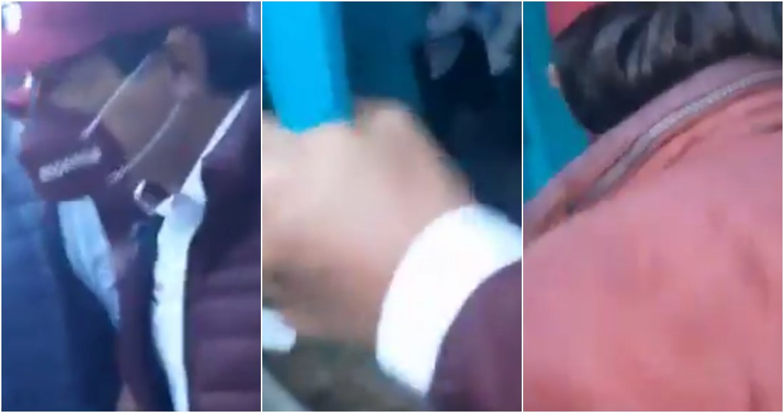 SinEmbargoMX's tweet photo. #VIDEO | Un hombre acusó a Mario Delgado por “traicionar al Presidente”, por lo que el líder de Morena prefirió esconderse en un baño portátil
https://t.co/kbqQBKPr7H https://t.co/4CiyVOachh
