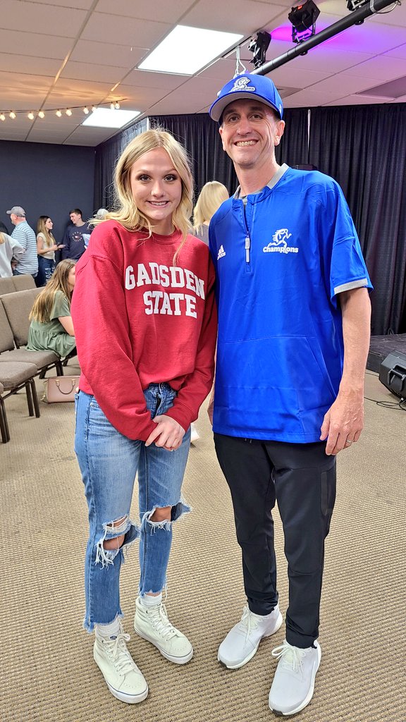 Champions tweet media