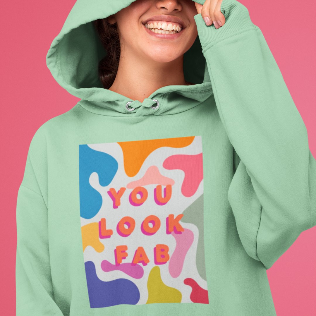 Fa ancora freschetto...  🥶
Mettiti la felpa!
Scopri il nuovo modello hoodie in Cotone Biologico disponibile in 5 nuovi colori e personalizzala con la grafica che più ami!
Shop Now 🛒 ow.ly/vLSB50EpcCN