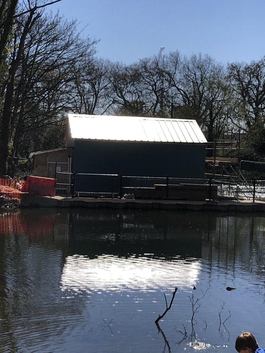 stouty26's tweet photo. Good morning helping @RdgHydro #fishpass #hydropower #cavershamweir #readingbridge @CanalRiverTrust @EnvAgency https://t.co/5X7ganXQRI