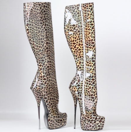 And WOW again! #highheels https://t.co/4B7ZG3rYG3 https://t.co/YROkgscLI5<a href="/tag/highheels"class="tags">#highheels</a>