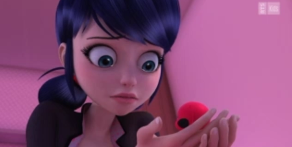 chat_noir_dgt's tweet photo. "GANS OF SECRETS" | "PANDILLA DE SECRETOS" FUE EL MEJOR CAPÍTULO DE LA CUARTA TEMPORADA DE MIRACULOUS HASTA AHORA

#MLBS4Spoilers #MLS4Spoilers https://t.co/EIBANGnJoW