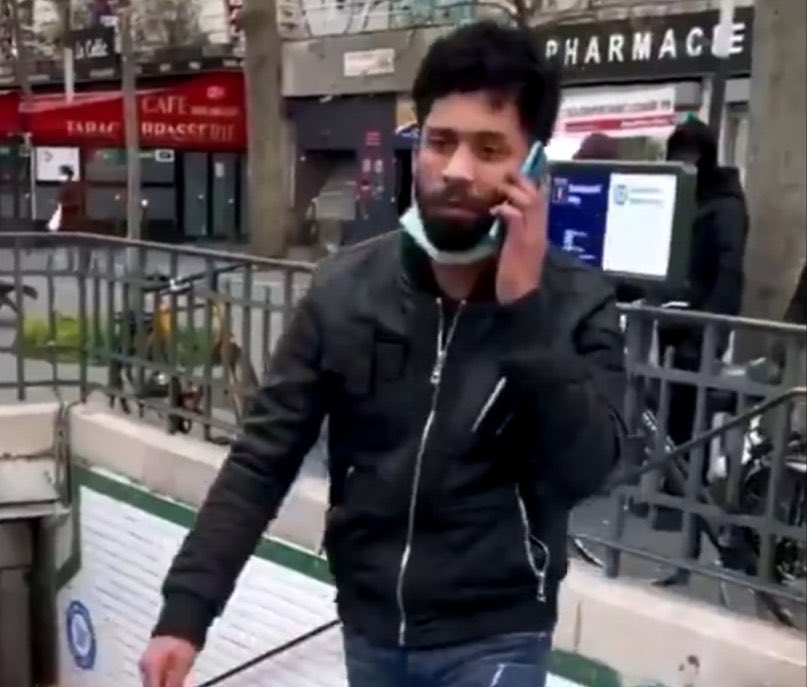 AMaddy2's tweet photo. l’ordure qui a poussé une femme dans l’escalier du métro ... Mettre sa photo permettra aux médias de suivre l’exemple de ces salauds d’extrême droite qui dénoncent le silence coupable concernant les victimes de cette horde de barbares ,. https://t.co/hUec9490BL