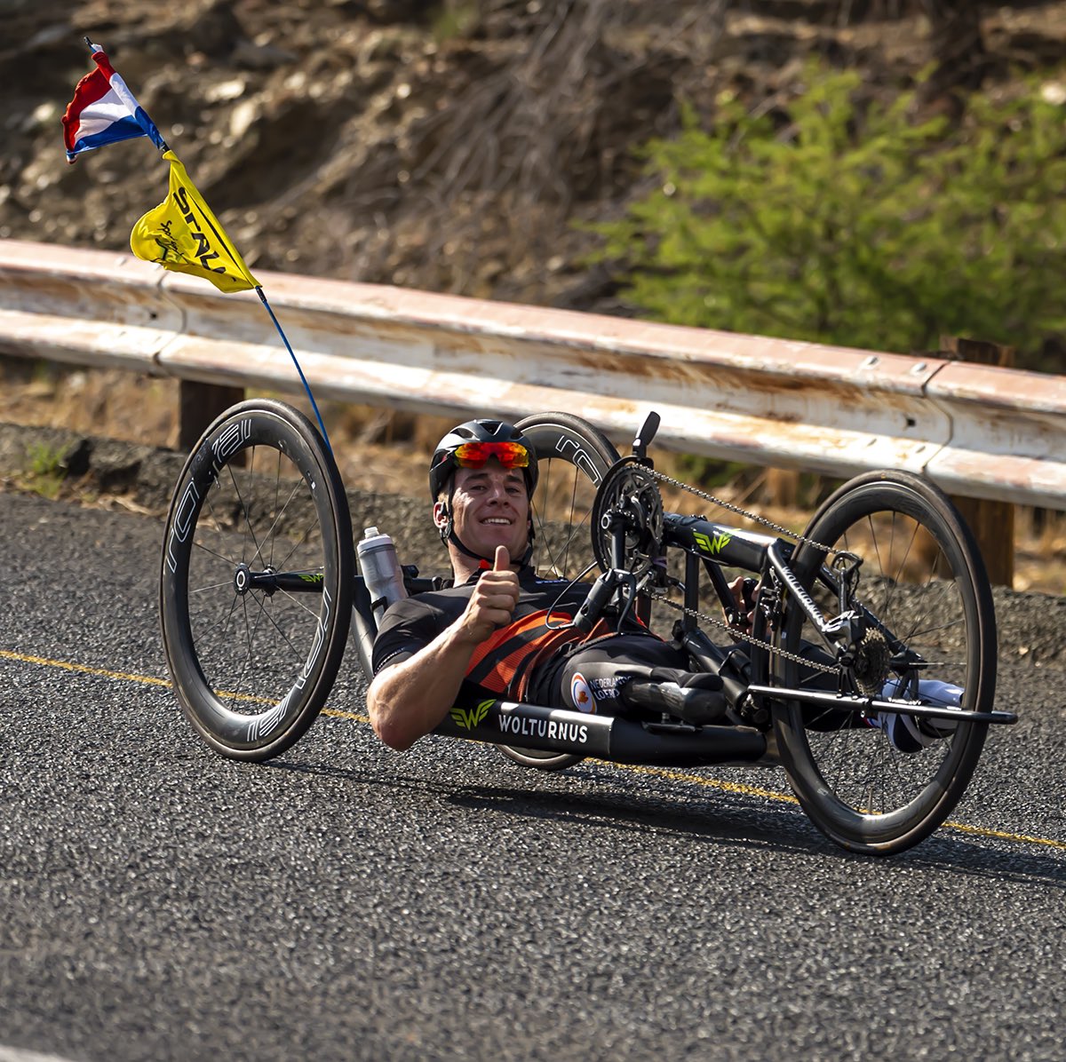 Een prachtige dag voor een mooie rit op de handbike! Deelnemers aan de Alternatieve @HandbikeBattle : veel plezier! 
#moveforward
