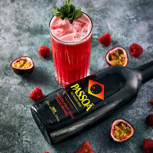 🍉🍑🍋 Saturday Sorted 🍋🍑🍉

If your joining us this weekend! You have to try our fruity 'Friends With Benefits' cocktail! 🍹 Made with Finlandia vodka &amp; Passoa passion fruit liqueur with raspberries, watermelon, peach, cranberry &amp; lemon 😋